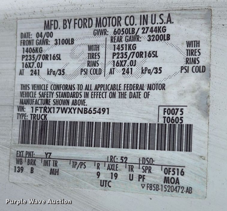 image for item DY0530 2000 Ford F150 SuperCab pickup truck