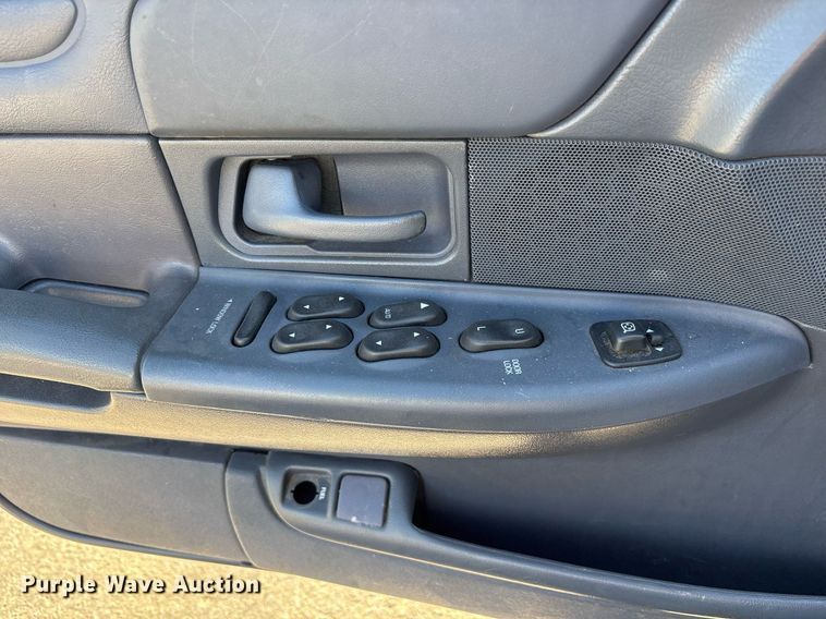 image for item DY0531 2001 Ford Crown Victoria Police Interceptor 