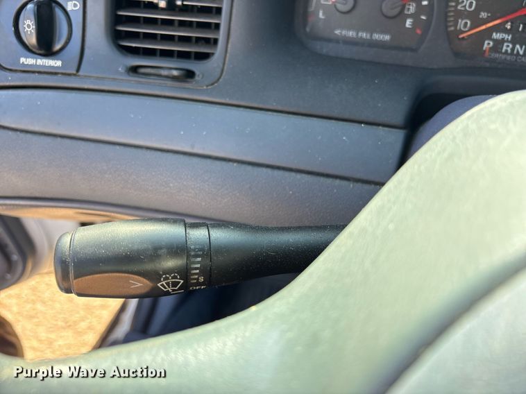 image for item DY0531 2001 Ford Crown Victoria Police Interceptor 