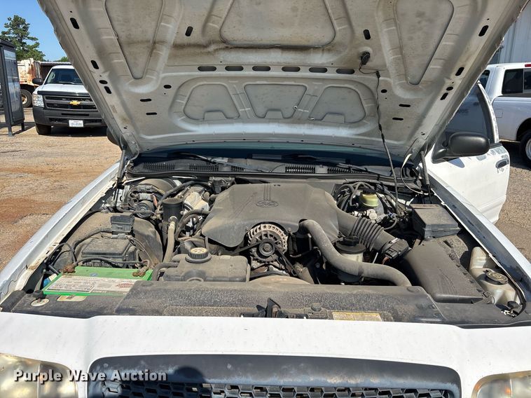 image for item DY0531 2001 Ford Crown Victoria Police Interceptor 