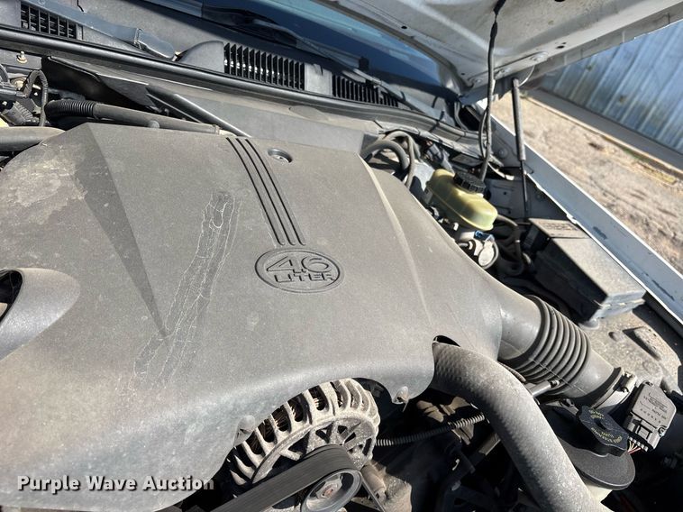 image for item DY0531 2001 Ford Crown Victoria Police Interceptor 