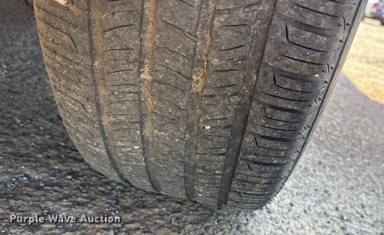 image for item DY0531 2001 Ford Crown Victoria Police Interceptor 