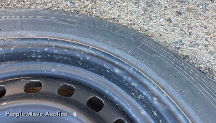 image for item DY0531 2001 Ford Crown Victoria Police Interceptor 