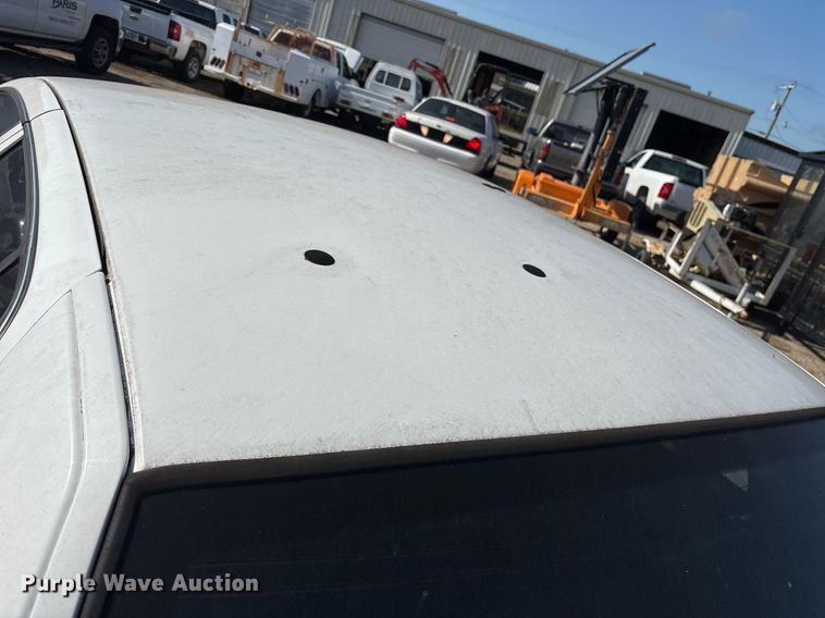 image for item DY0532 2011 Ford Crown Victoria Police Interceptor 