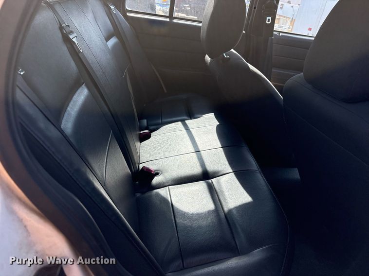 image for item DY0532 2011 Ford Crown Victoria Police Interceptor 