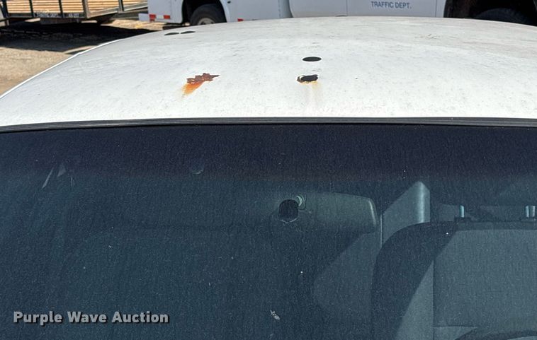 image for item DY0532 2011 Ford Crown Victoria Police Interceptor 