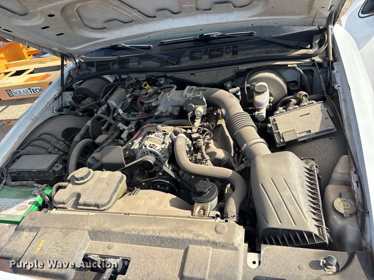 image for item DY0532 2011 Ford Crown Victoria Police Interceptor 