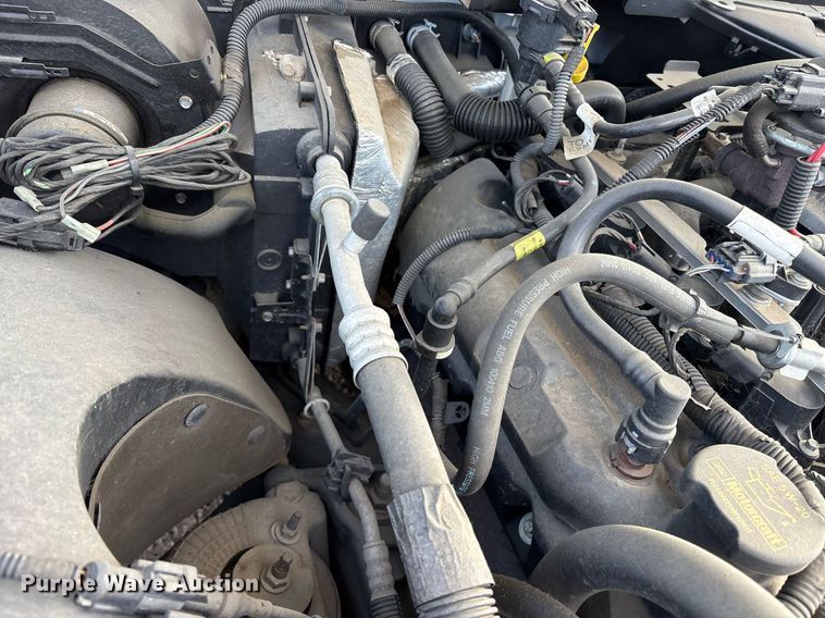 image for item DY0532 2011 Ford Crown Victoria Police Interceptor 