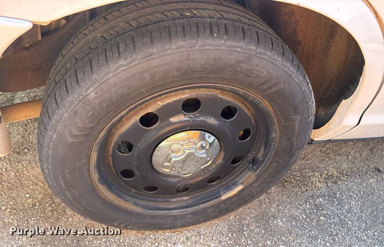 image for item DY0532 2011 Ford Crown Victoria Police Interceptor 