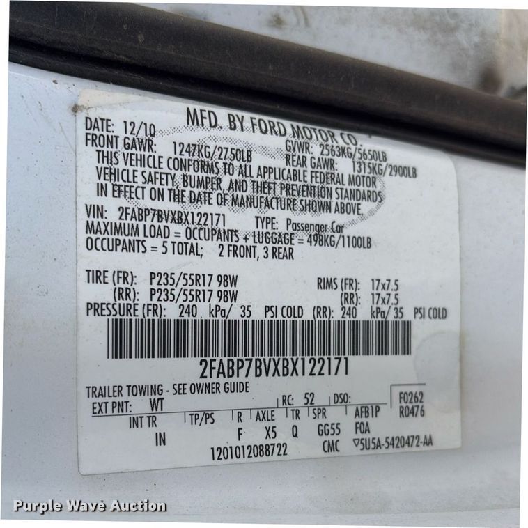 image for item DY0532 2011 Ford Crown Victoria Police Interceptor 