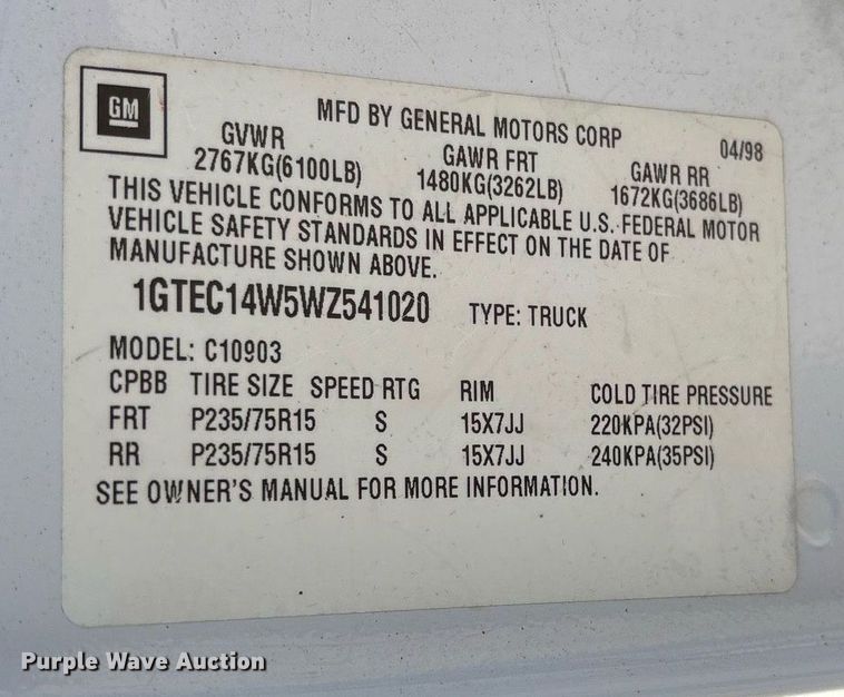 image for item DY0533 1998 GMC Sierra 1500 pickup truck