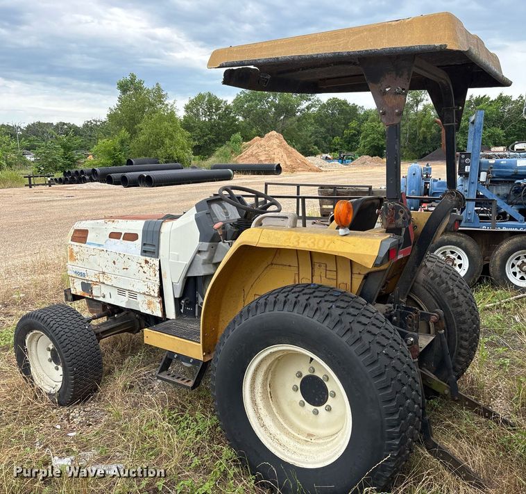 image for item DY0535 Cub Cadet 7360SS MFWD tractor
