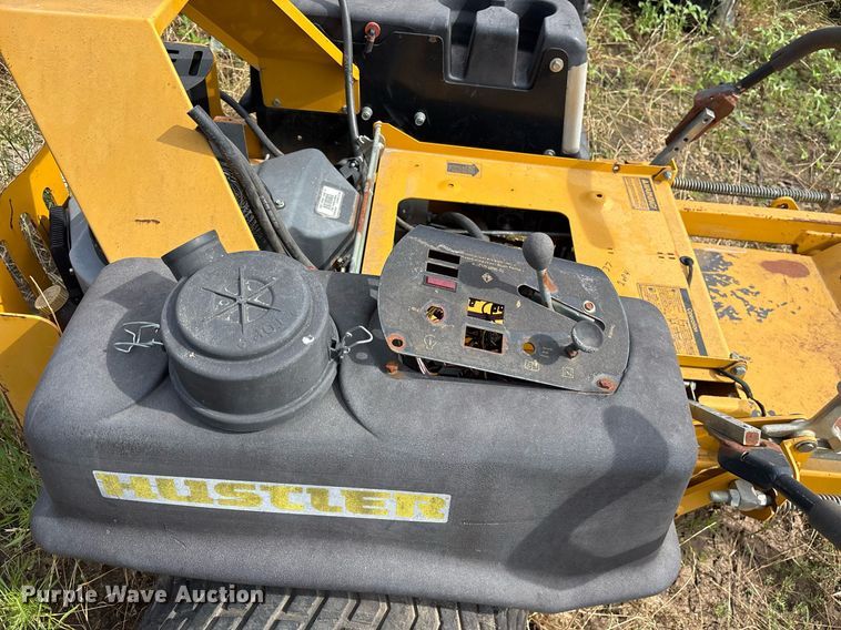 image for item DY0537 (4) lawn mowers