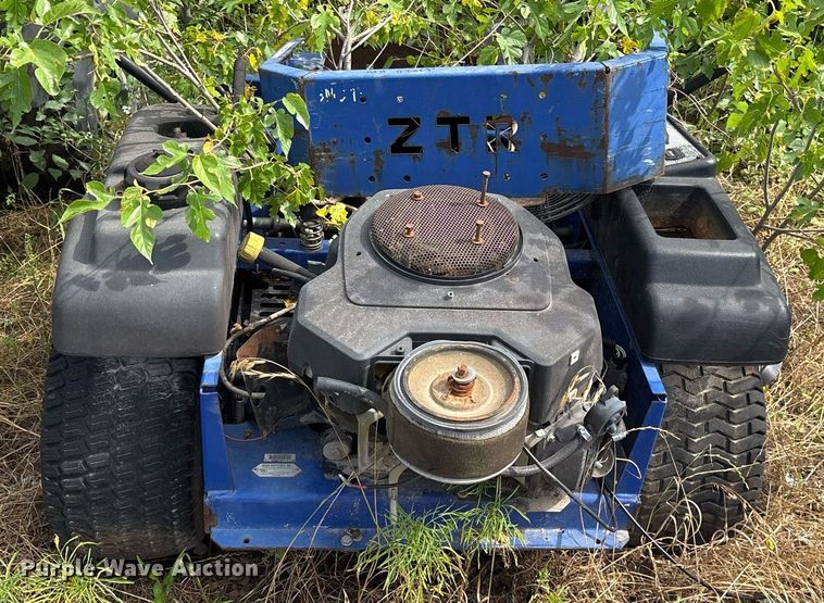 image for item DY0537 (4) lawn mowers