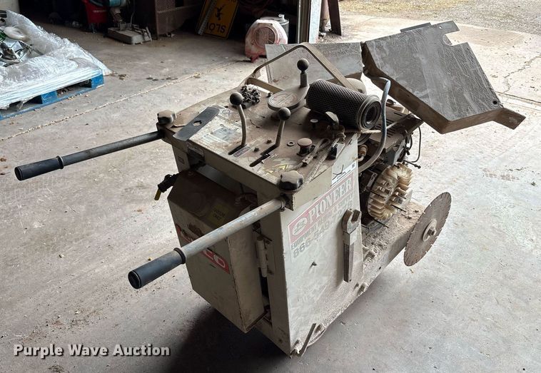 image for item DY2541 Edco SS20-20H concrete Saw