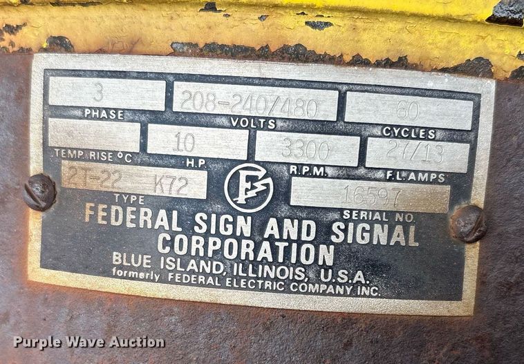 Federal Sign & Signal Corp 2T-22 K72 tornado siren in