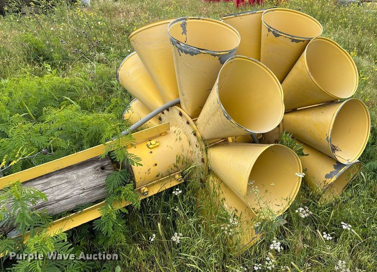 image for item DY2550 Federal Sign & Signal Corp 2T-22 K72 tornado siren