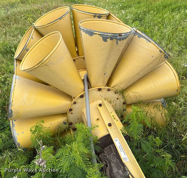 image for item DY2550 Federal Sign & Signal Corp 2T-22 K72 tornado siren