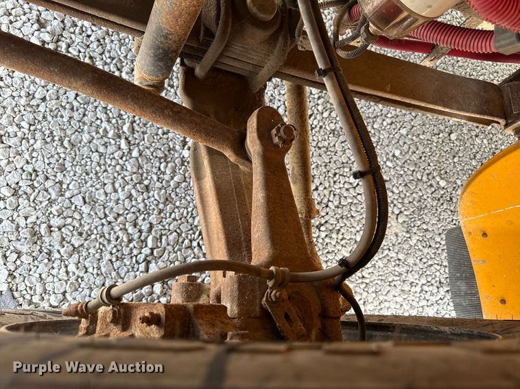 image for item DZ4197 2010 Thomas  Saf-T-liner school bus