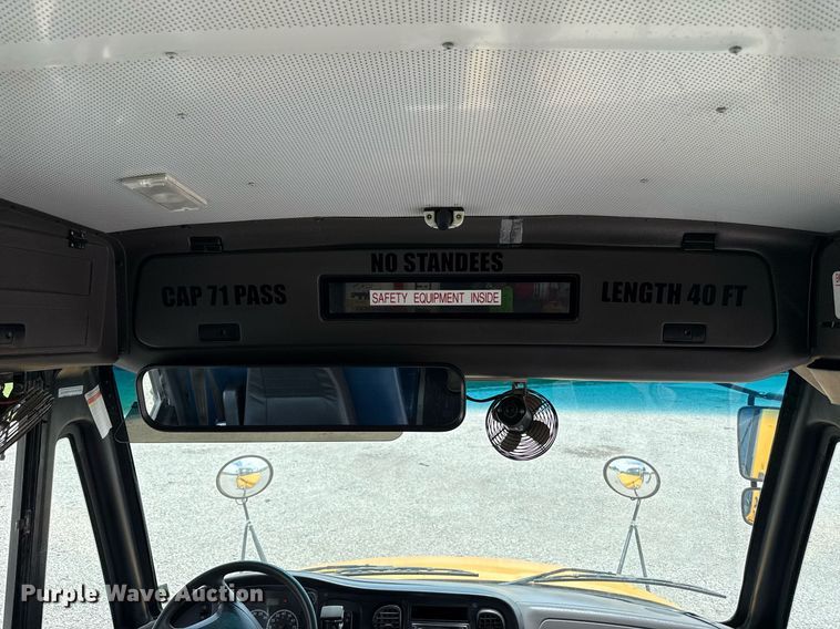 image for item DZ4197 2010 Thomas  Saf-T-liner school bus