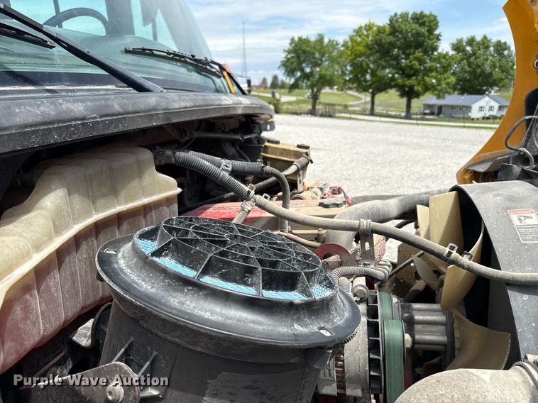 image for item DZ4197 2010 Thomas  Saf-T-liner school bus