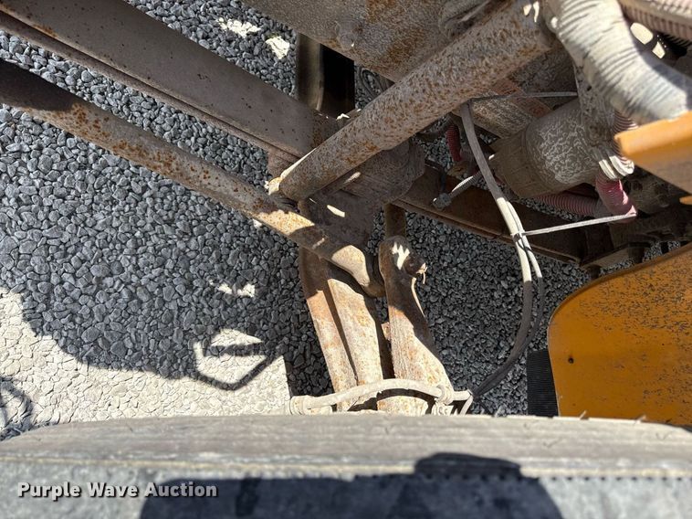 image for item DZ4198 2010 Thomas Saf-T-Liner C2 school bus