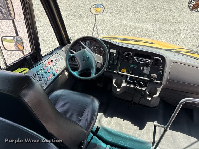 image for item DZ4198 2010 Thomas Saf-T-Liner C2 school bus