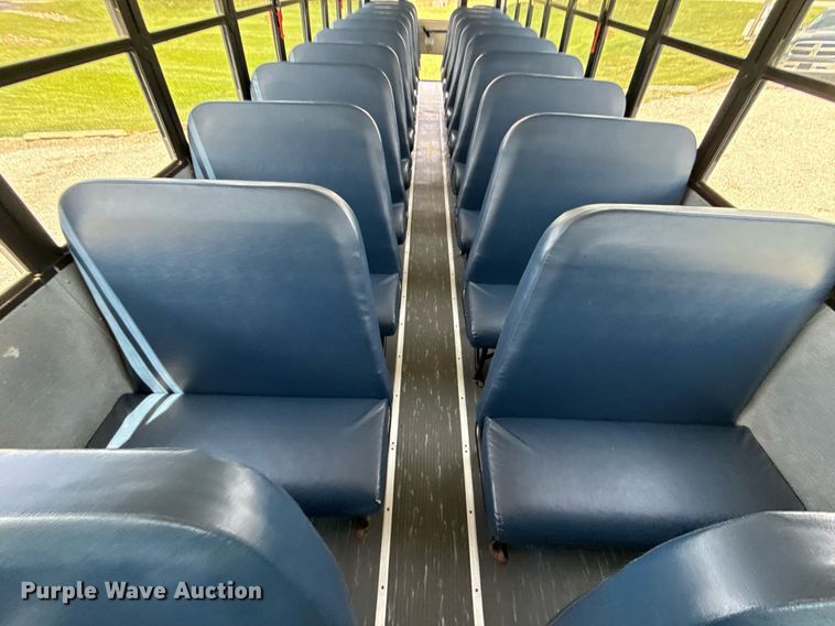 image for item DZ4198 2010 Thomas Saf-T-Liner C2 school bus