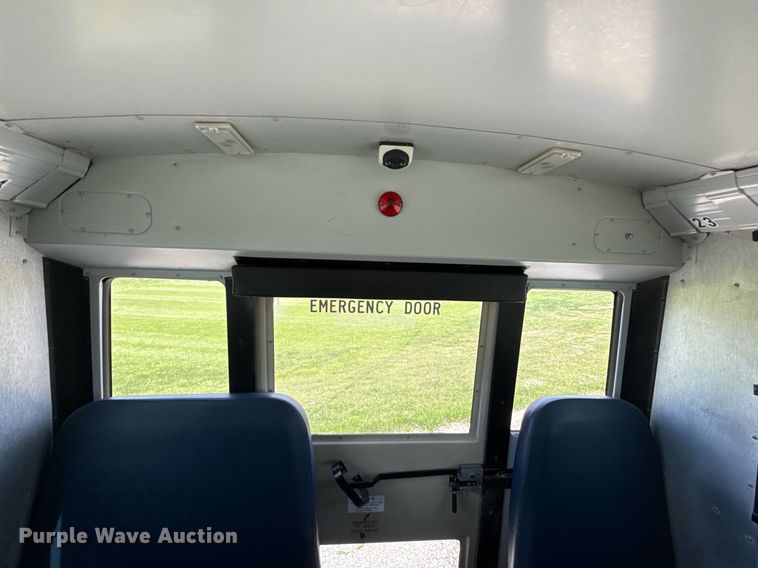 image for item DZ4198 2010 Thomas Saf-T-Liner C2 school bus