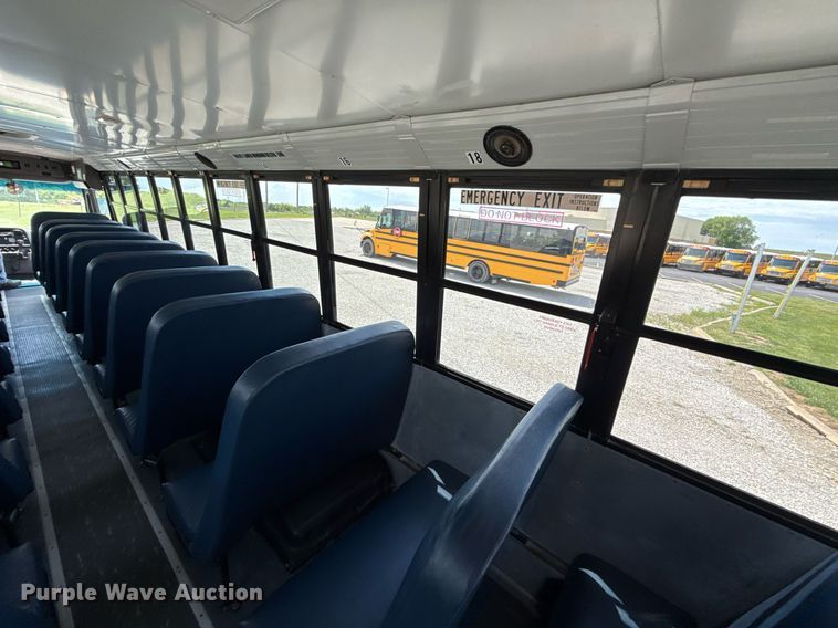 image for item DZ4198 2010 Thomas Saf-T-Liner C2 school bus