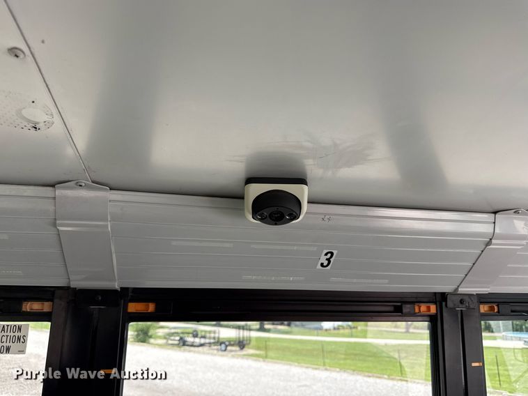 image for item DZ4198 2010 Thomas Saf-T-Liner C2 school bus