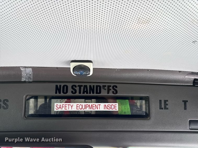 image for item DZ4198 2010 Thomas Saf-T-Liner C2 school bus