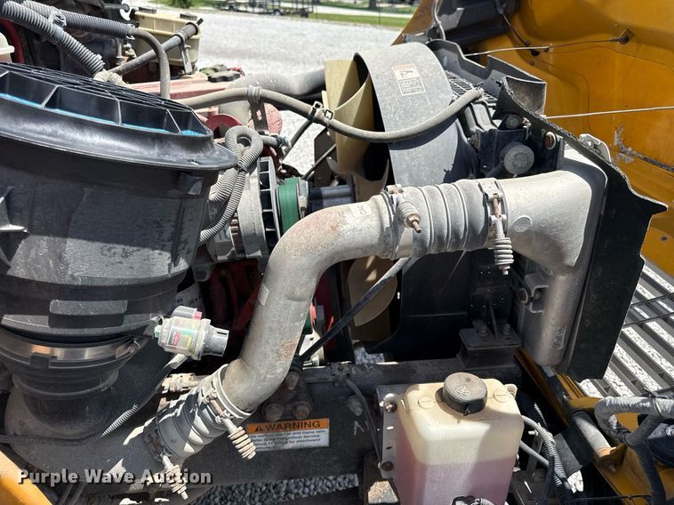 image for item DZ4198 2010 Thomas Saf-T-Liner C2 school bus