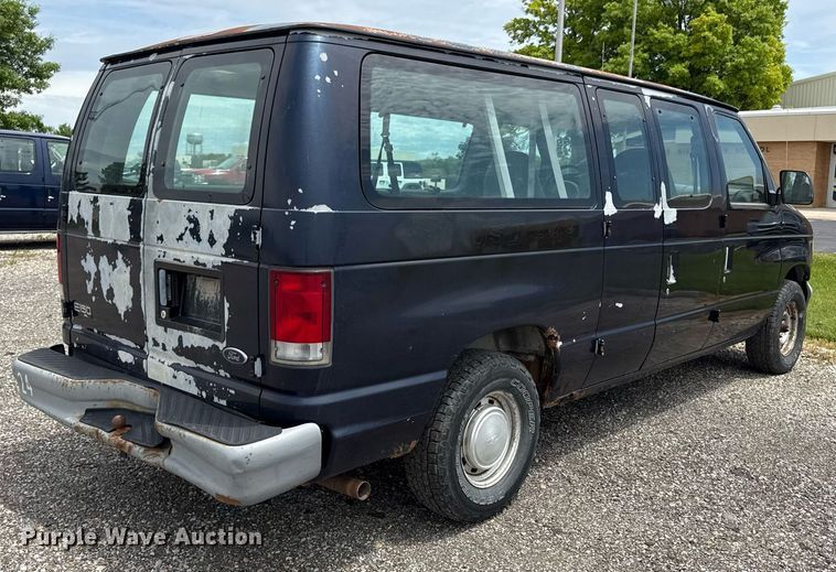 image for item DZ4200 1999 Ford E150 van