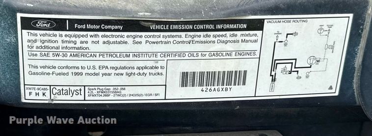 image for item DZ4200 1999 Ford E150 van