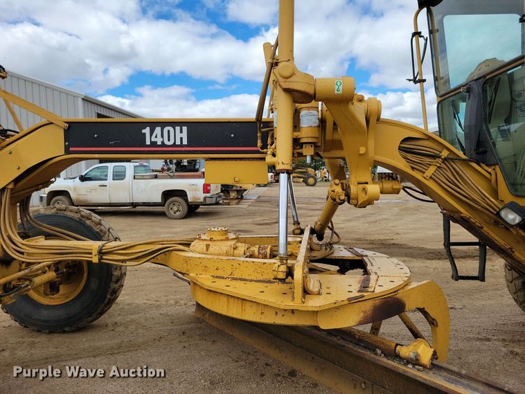 image for item EA2448 1996 Caterpillar 140H motor grader