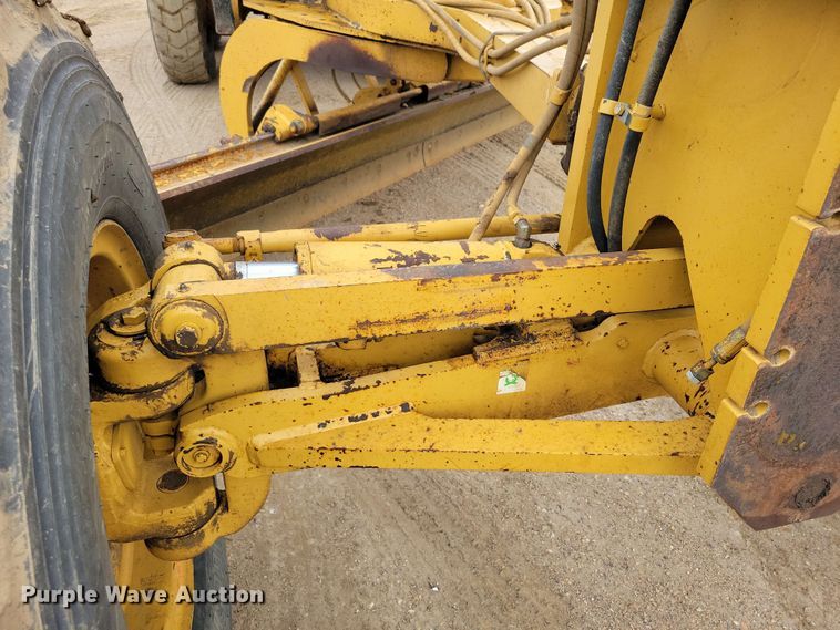 image for item EA2448 1996 Caterpillar 140H motor grader