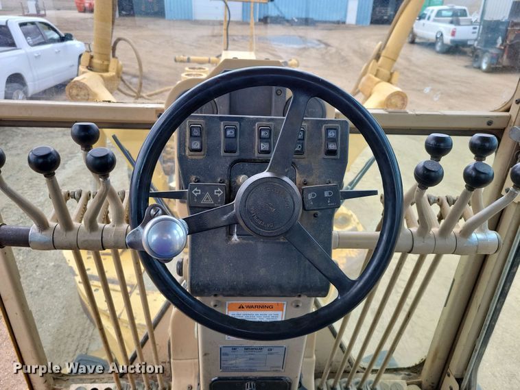 image for item EA2448 1996 Caterpillar 140H motor grader