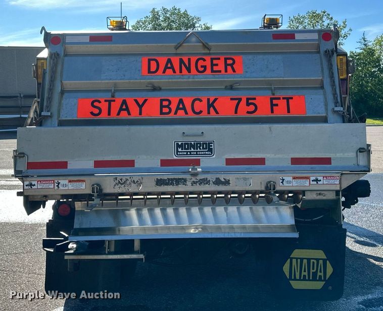 image for item EB2586 2007 Sterling L7500 dump truck