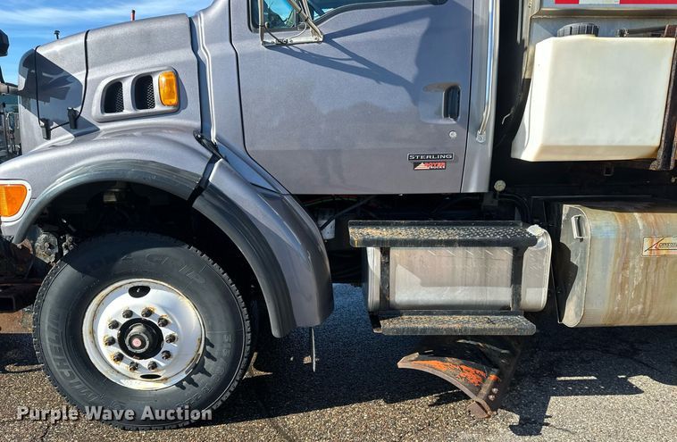 image for item EB2586 2007 Sterling L7500 dump truck