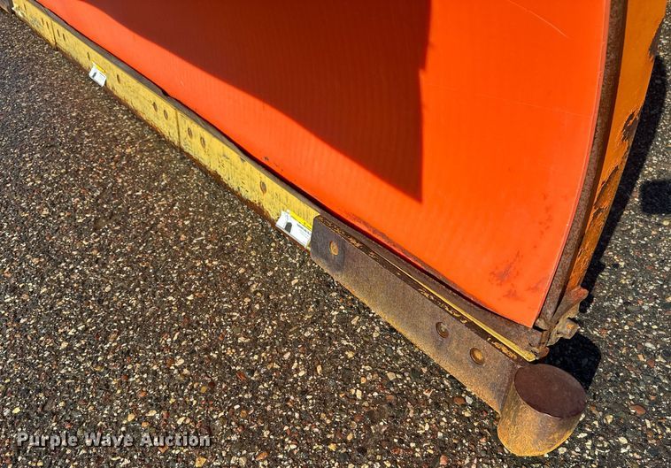 image for item EB2586 2007 Sterling L7500 dump truck