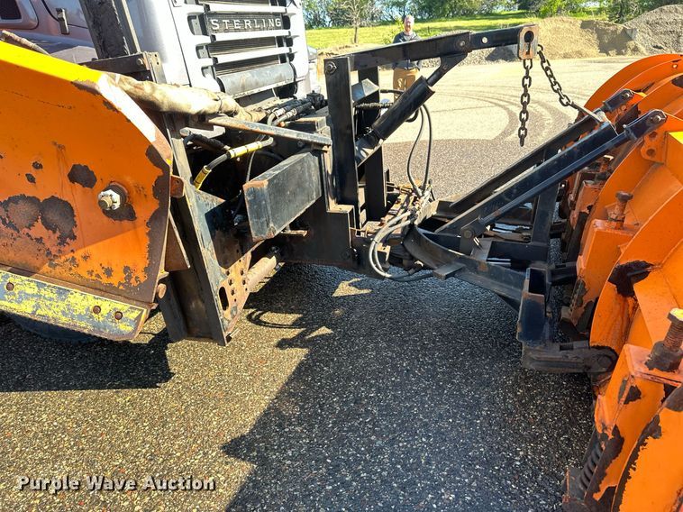 image for item EB2586 2007 Sterling L7500 dump truck