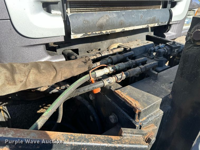 image for item EB2586 2007 Sterling L7500 dump truck