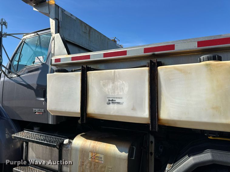 image for item EB2586 2007 Sterling L7500 dump truck