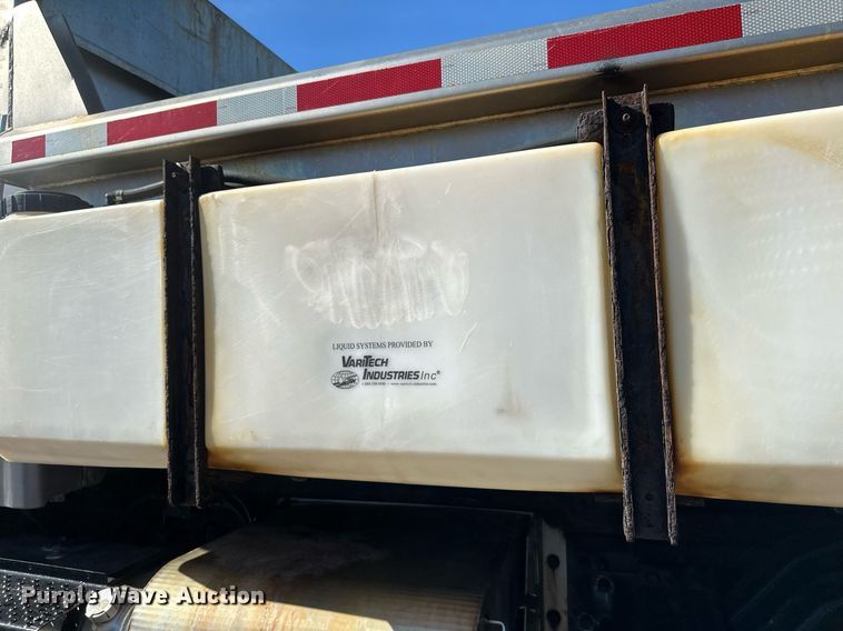 image for item EB2586 2007 Sterling L7500 dump truck