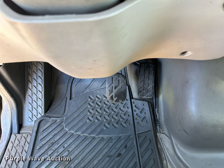 image for item EB2586 2007 Sterling L7500 dump truck