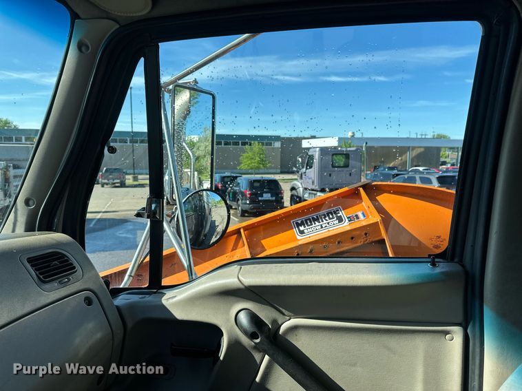 image for item EB2586 2007 Sterling L7500 dump truck