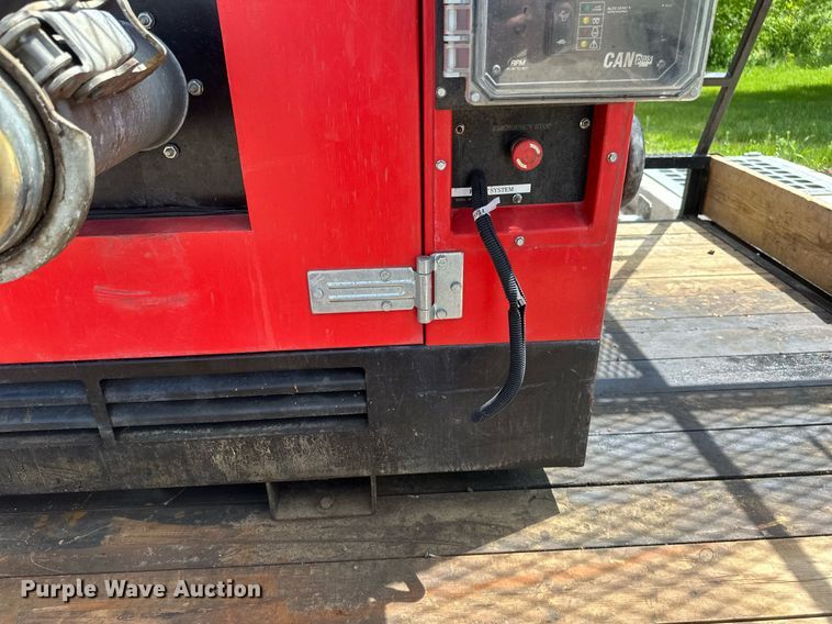 image for item EB2592 2008 PJ utility trailer with instaprime mp 150 water pump