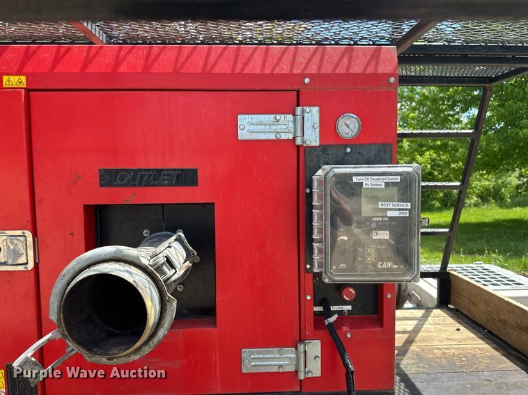 image for item EB2592 2008 PJ utility trailer with instaprime mp 150 water pump