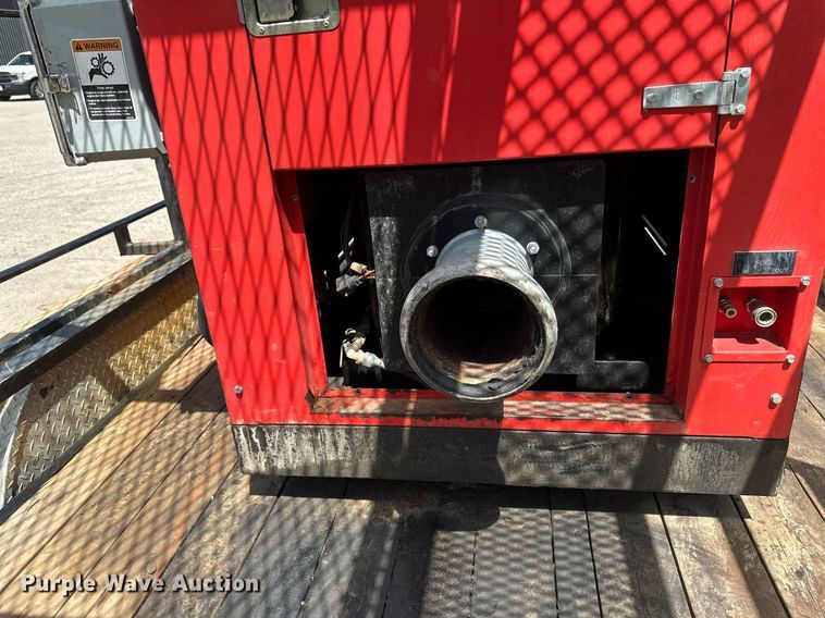 image for item EB2592 2008 PJ utility trailer with instaprime mp 150 water pump